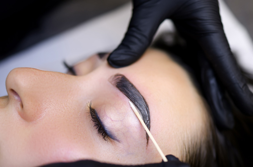 Treatments - Hybrid Eyebrow Tint